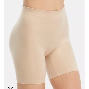SPANX Women's Shapewear Shorts - Nude